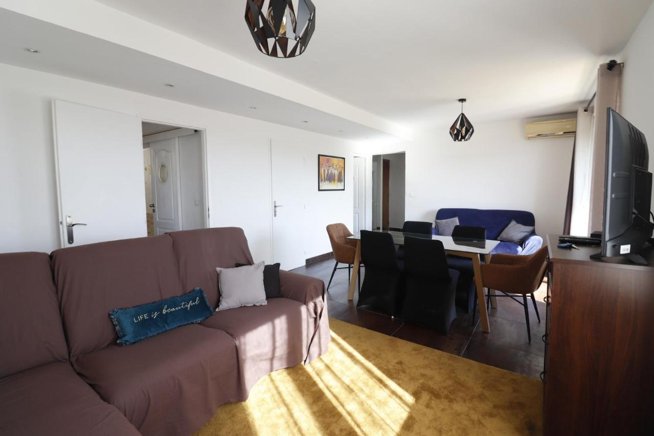 Appartement Lumineux, Proche Du Centre Ville, Parking Prive Монпелие Екстериор снимка